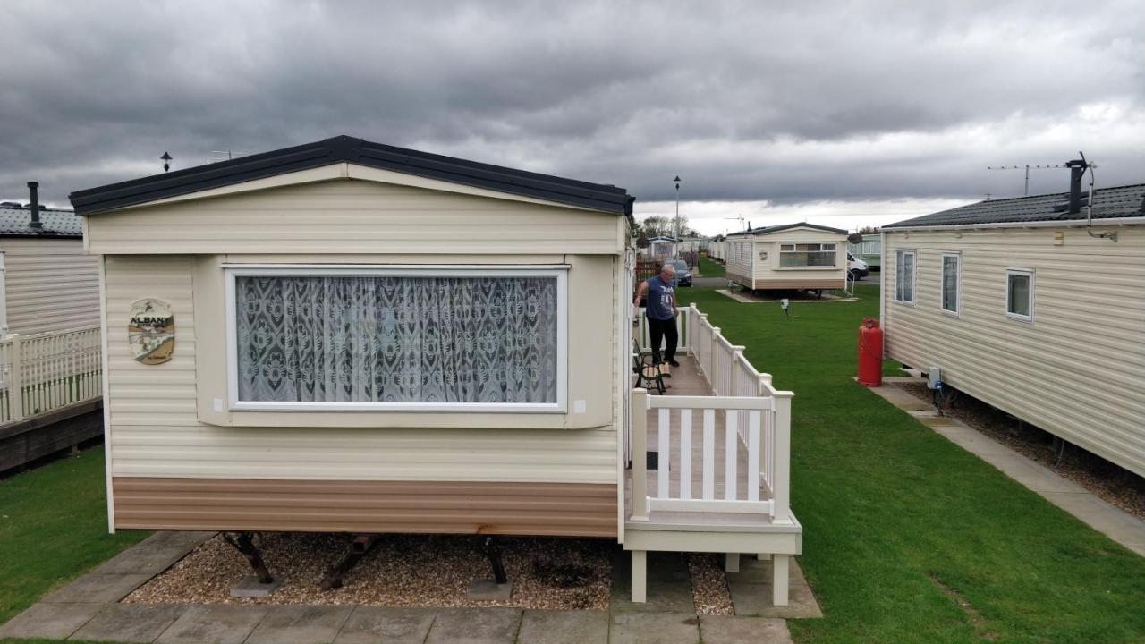 6 Berth Heated On The Chase Apartamento Skegness Exterior foto